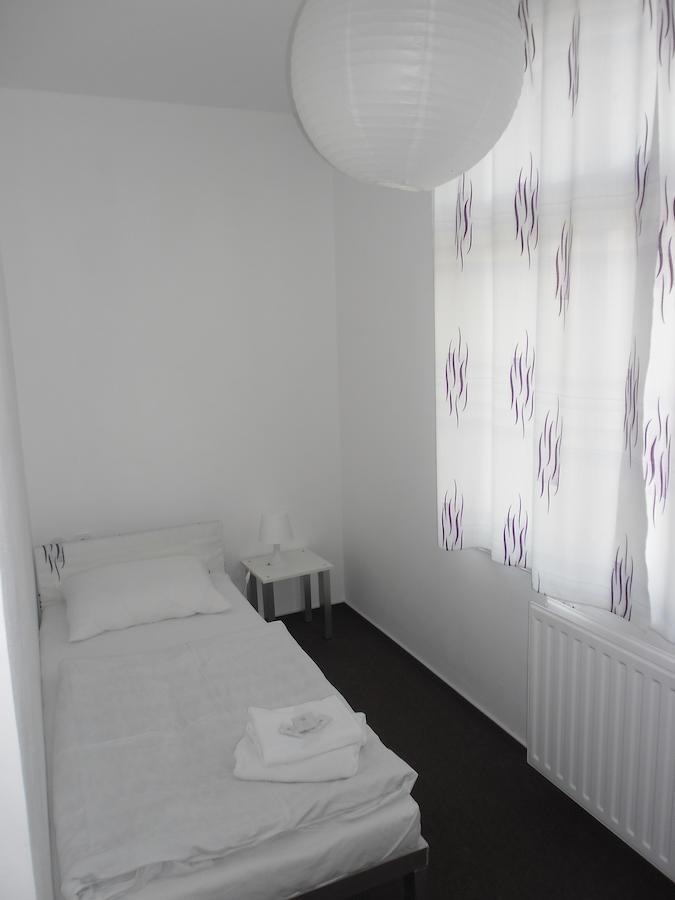 Bike-Hotel Medenec Nove Mesto pod Smrkem Rum bild